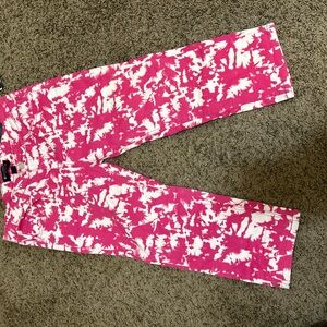 Rocawear Capris Vibrant Pink and White Patterned Jeans